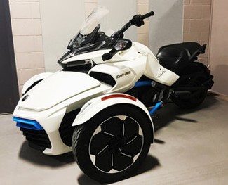 Can-Am Spyder e-motorcycle